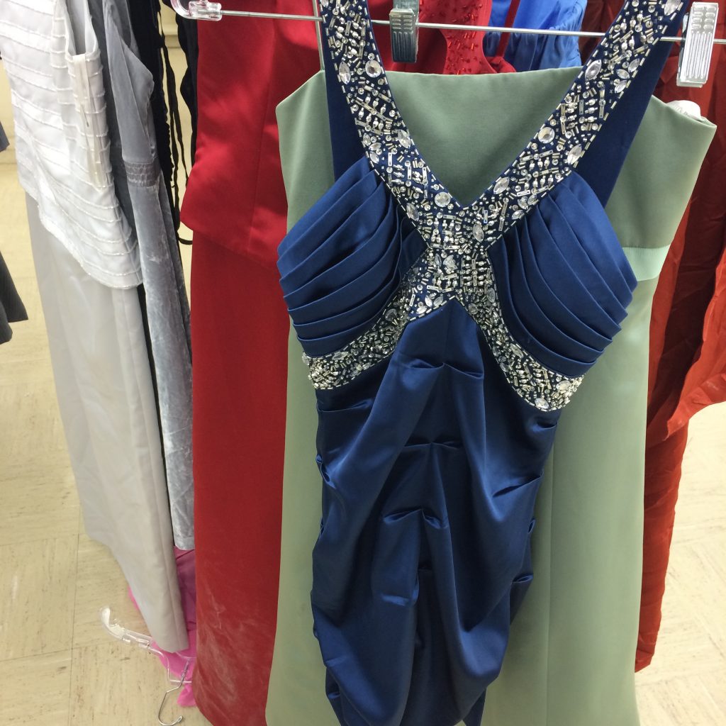 Prom Fashion At America s Thirft Americas Thrift Stores prom-fashion-at-america-s-thirft-americas-thrift-stores