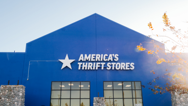 Thrift Store in Double Springs